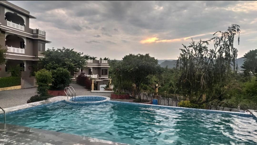 Mewar Mansion Hotel Udaipur Exterior foto